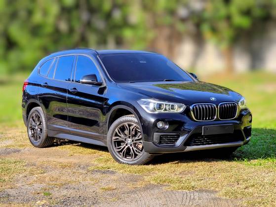 BMW X1 2.0 16V TURBO ACTIVEFLEX SDRIVE20I 4P AUTOMÁTICO BMW X1 2.0 16V TURBO ACTIVEFLEX SDRIVE20I 4P AUTOMÁTICO